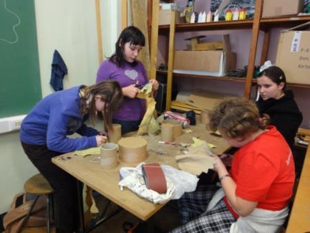 Maškare Kettejeve šole so na pustni torek oživele mestne ulice 05